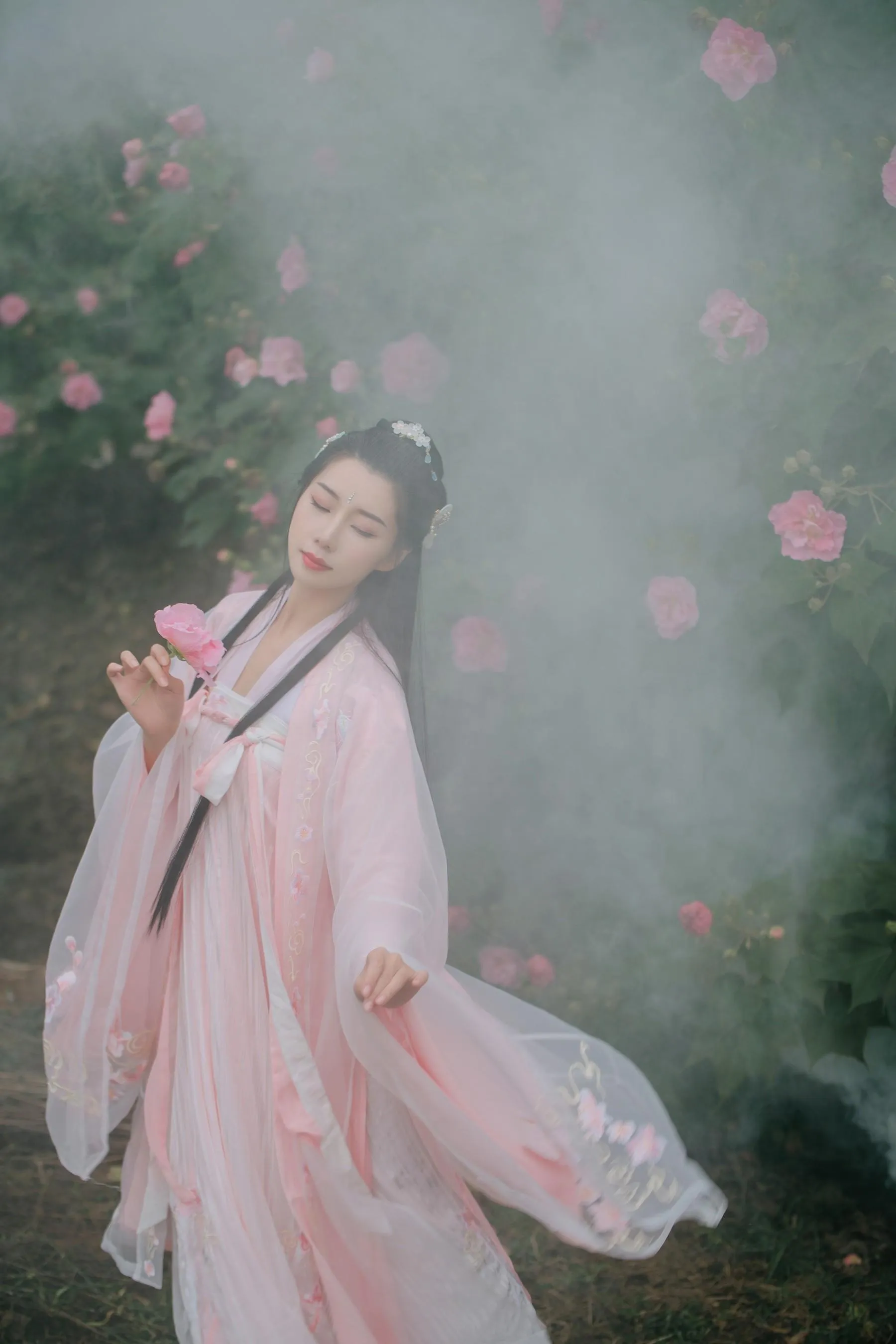 [艺图语] 2022.05.31 粉蝶 木景抒 [22P]插图9